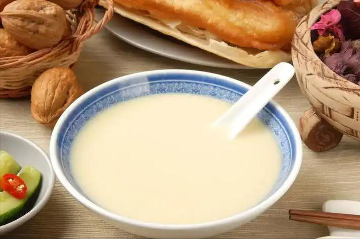 鸡蛋的“死对头”，医生：二者万不可一起吃，原来吃鸡蛋也有禁忌