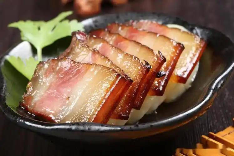 中老年要远离洋葱？气温下降，医生：不想进医院，几物别轻易下嘴