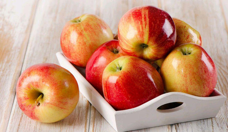 早起后坚持吃一个苹果，4个好处或许“不请自到”，请多重视