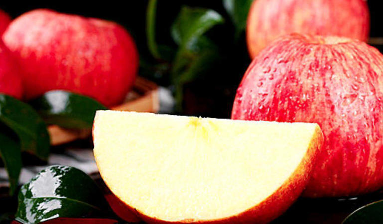 早起后坚持吃一个苹果，4个好处或许“不请自到”，请多重视