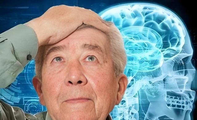 大脑开始萎缩，一般出现4个反应，多吃5种菜，辅助降低风险