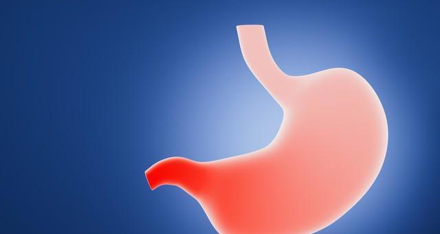 睡觉侧躺的人，和平躺的人哪个新陈代谢更好？医生：睡姿很重要！