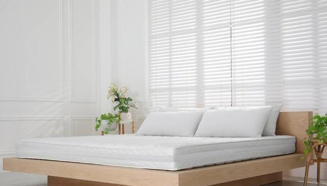 睡觉侧躺的人，和平躺的人哪个新陈代谢更好？医生：睡姿很重要！