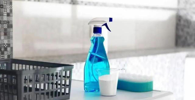 “洗衣粉”和“洗衣液”到底哪个好？原来差别这么大，别再乱用了