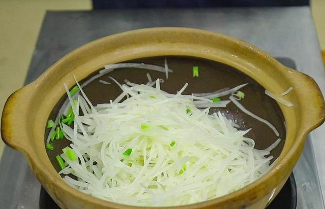 肺部最爱的3道菜，建议冬天一周吃3次，润肺去燥，好吃又暖胃