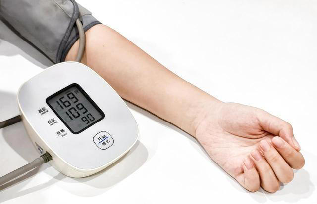 黑豆立大功！医生发现：黑豆可能对这5种慢性病有好处！可以常吃