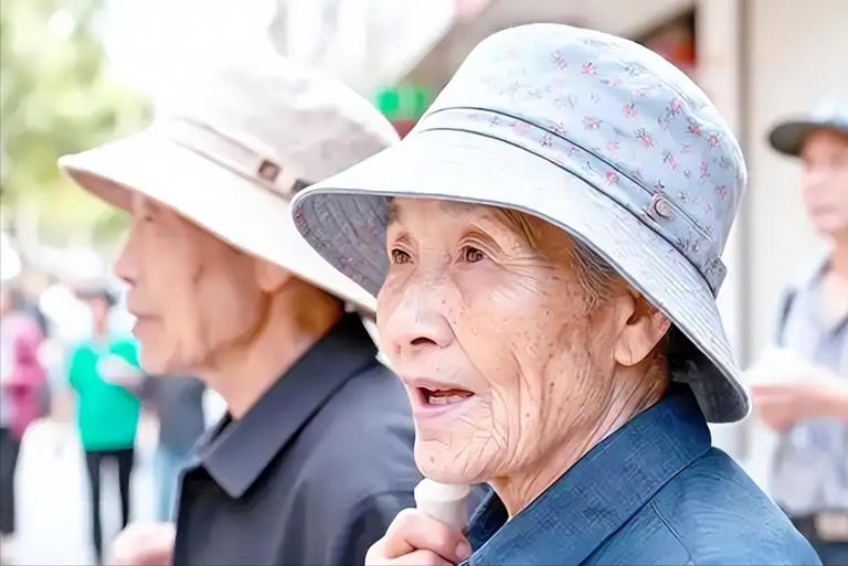 戴帽子能保护心脏？医生提醒：冬季戴帽，能防4种病，但1类人别戴