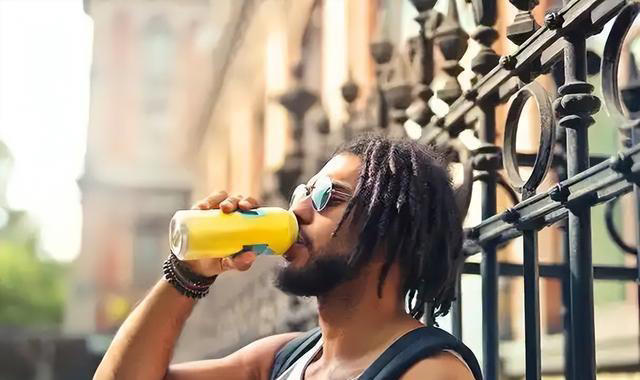 越来越多的人查出肾病！医生劝告：罪魁祸首已查出，这4类忌口