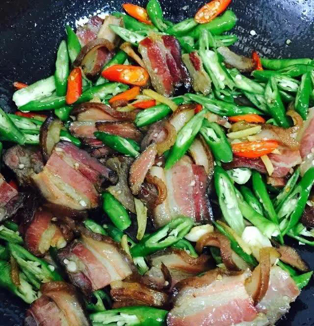 11道湘菜香辣上桌，做法简单到爆，你家餐桌差哪道？