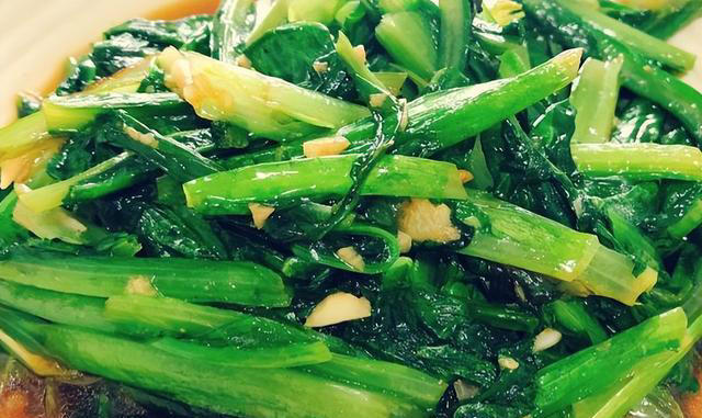 这5种蔬菜，比牛奶含钙量高，建议中老年人常吃，手脚有劲精神好