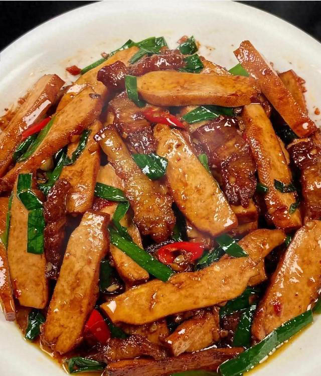 这4道菜使劲吃，一防寒，二滋补，三润燥，不懂可惜了