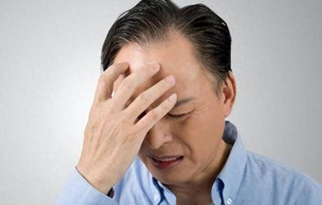 睡觉时出现3个异常，或是血管堵住的信号，及时排查对你有利