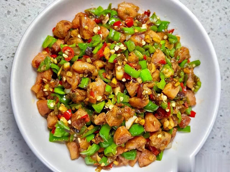 谁还不懂这3道小炒菜含金量？口感丰富解馋下饭，香爆了 