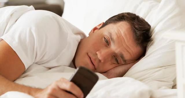 最佳入睡时间点找到了！研究：这个时间点入睡最有利于心脏健康