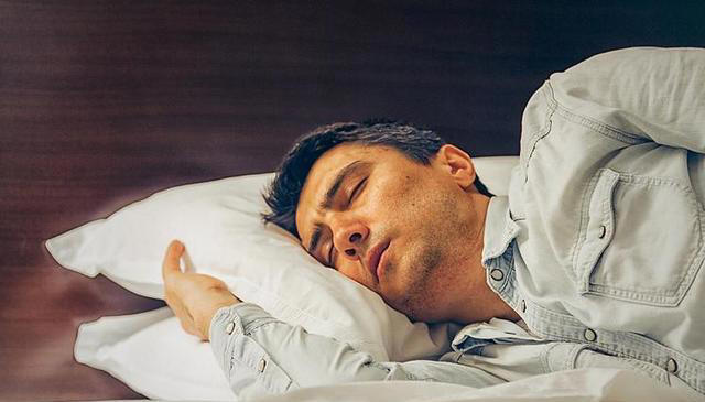 最佳入睡时间点找到了！研究：这个时间点入睡最有利于心脏健康