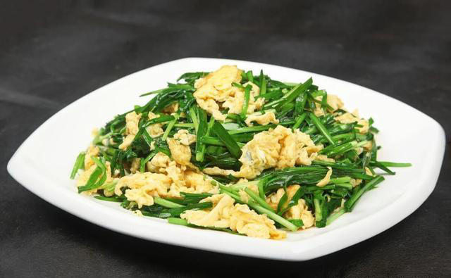 韭菜不能常吃？医生提醒：以下3种人尽量少吃，吃韭菜也有禁忌！