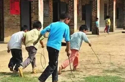 为什么以前的孩子挨打挨骂，却不容易出现心理问题？答案太扎心