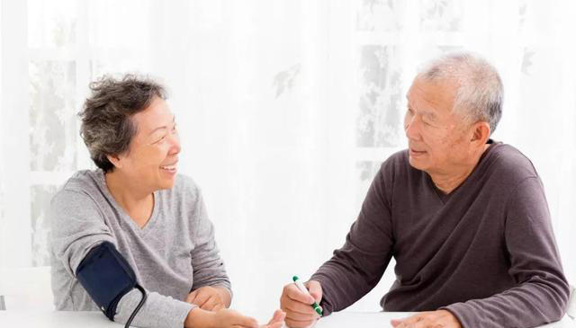 什么时间量血压最准？医生忠告：2个最佳时间，你测对了吗？