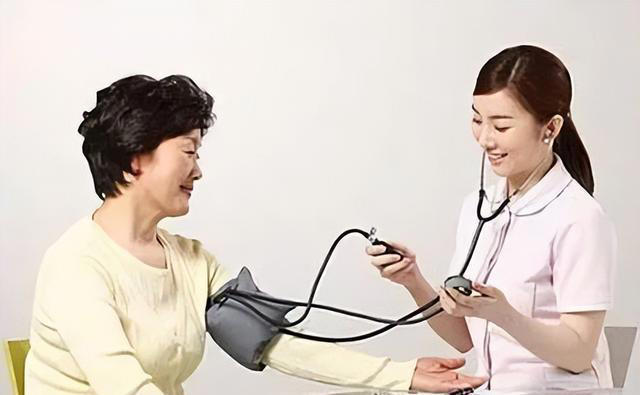 什么时间量血压最准？医生忠告：2个最佳时间，你测对了吗？