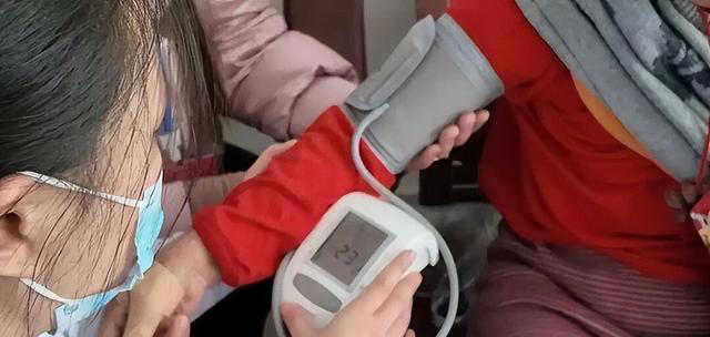 “最佳血压”是多少？医生表示：过67岁以后，血压最好控制这范围