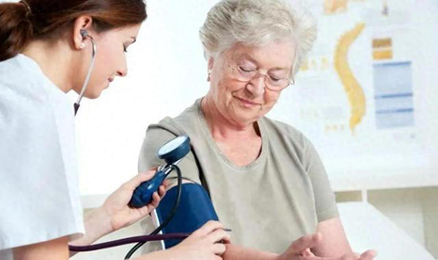 血压高先控制“心率”？若心跳不低于这个范围，无需担心