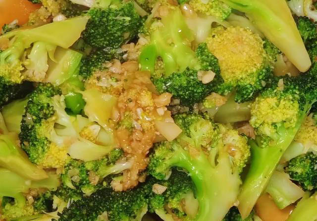 春天，八种蔬菜可以常吃，天然叶酸含量高，促进消化，延缓衰老