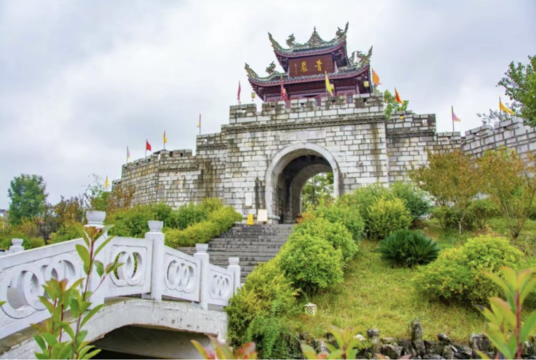 贵阳旅游景点十大排名，爽爽的贵阳最值得去的10个地方，你去过几个？