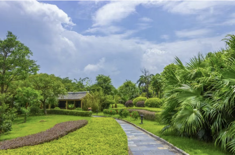 贵阳旅游景点十大排名，爽爽的贵阳最值得去的10个地方，你去过几个？