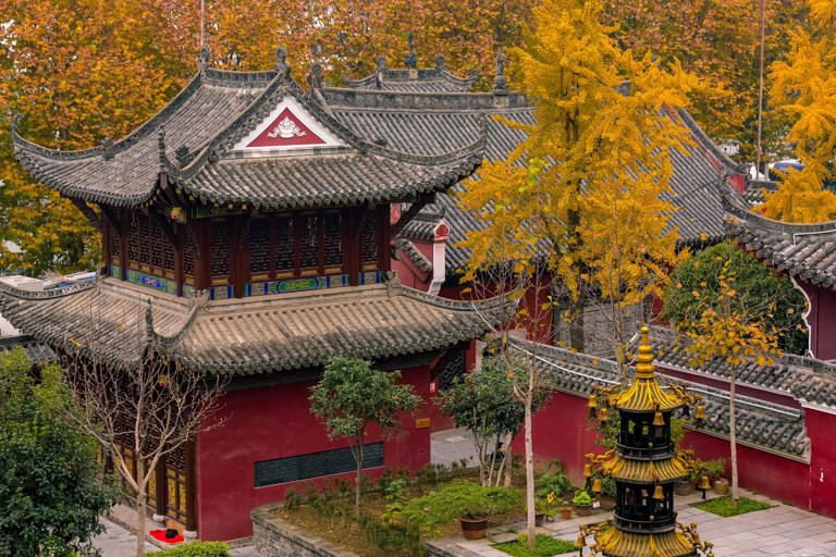 国内十大著名的道观洞府，古老而又厚重，看看你去过几个？