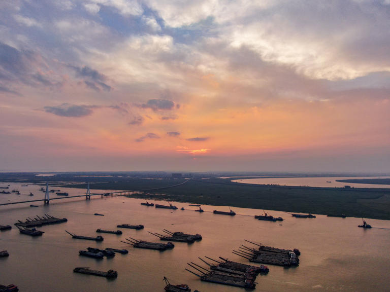 岳阳景点排行榜，湖南岳阳最值得去的10个好玩景点，你去过几个？