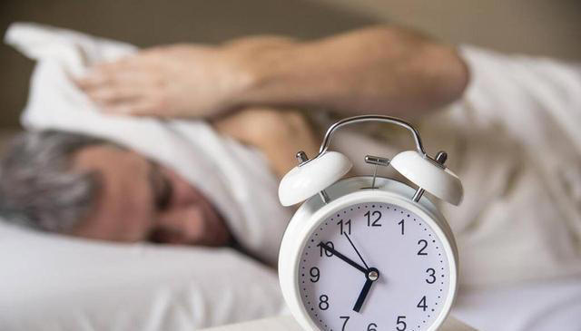 足够的睡眠，到底需要多久？睡眠对健康的重要性，立即查看！