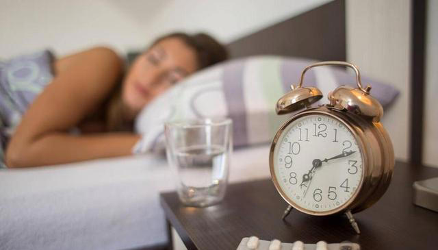 足够的睡眠，到底需要多久？睡眠对健康的重要性，立即查看！