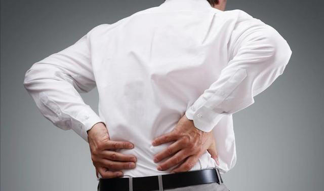 医生告诫：肝癌早期不是腹痛，而是频繁出现这5症状，千万别忽视