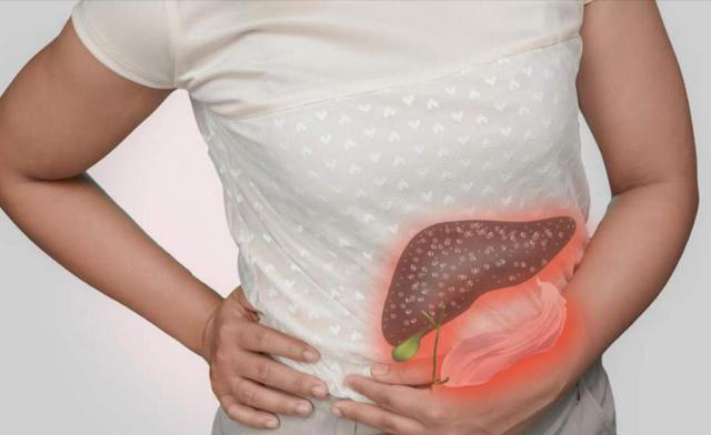 医生告诫：肝癌早期不是腹痛，而是频繁出现这5症状，千万别忽视