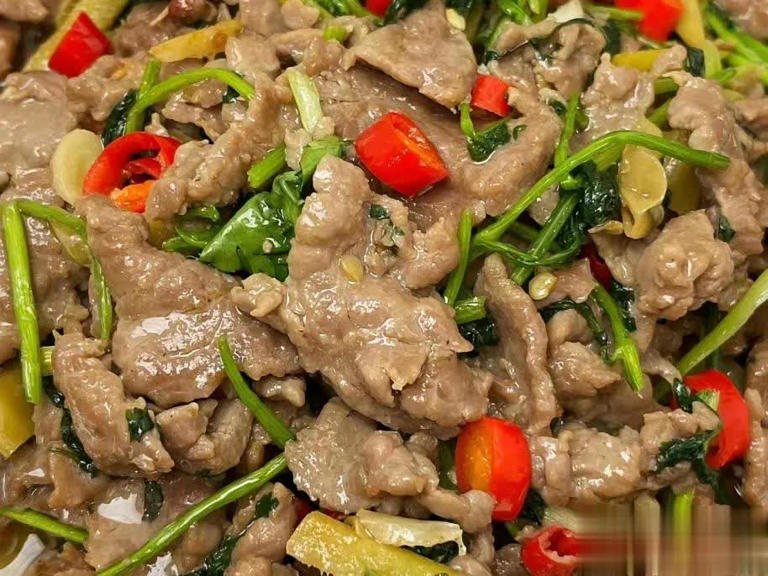 建议多吃这八种特殊味道蔬菜，护血管促消化老少皆宜