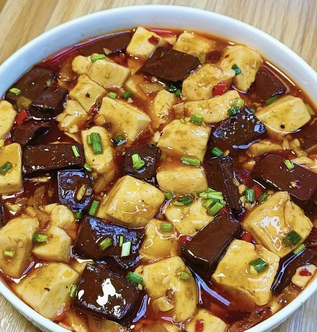 豆腐怎么吃？6道豆腐的神仙做法，简单又好吃，米饭一碗接一碗