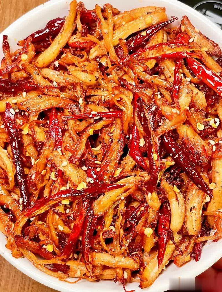 肝血多睡眠好！常吃这8道养肝菜，滋补安神助眠