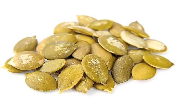 58岁大姐每天吃一把南瓜子,半年后去体检,医生:你平时吃啥?