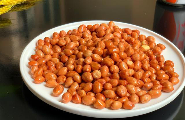 瓜子和花生，一个容易长胖，一个帮助减肥，或许很多人还不清楚