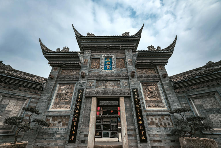 重庆十大古镇排行榜，山城重庆10个绝美古镇，你去过几个？