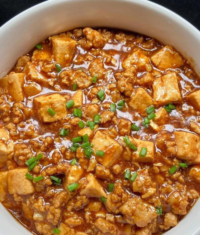 推荐5道特色食谱，做法简单易学，大人小孩都喜欢吃，有喜欢的朋友快来试试吧！