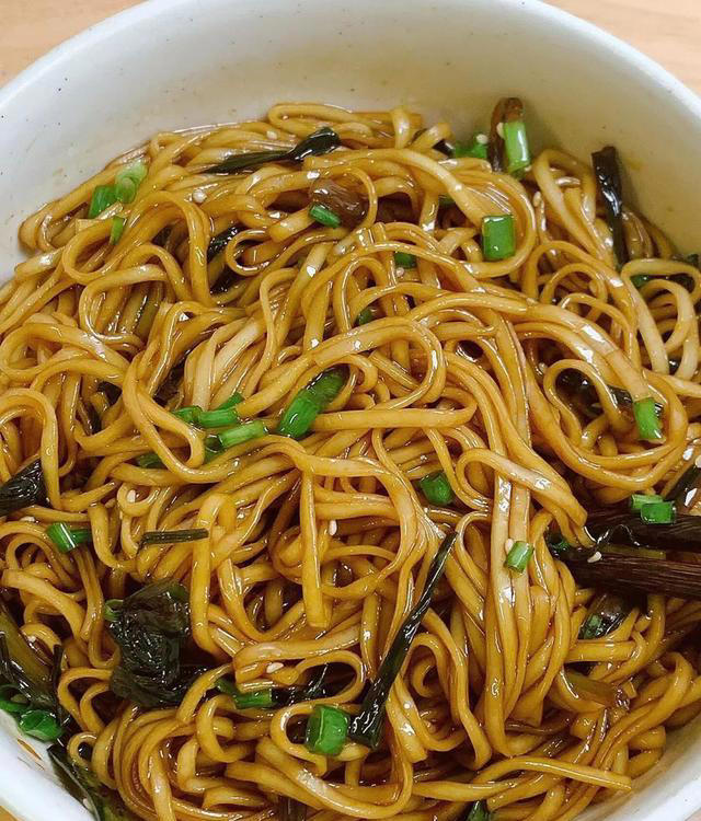 推荐5道特色食谱，做法简单易学，大人小孩都喜欢吃，有喜欢的朋友快来试试吧！