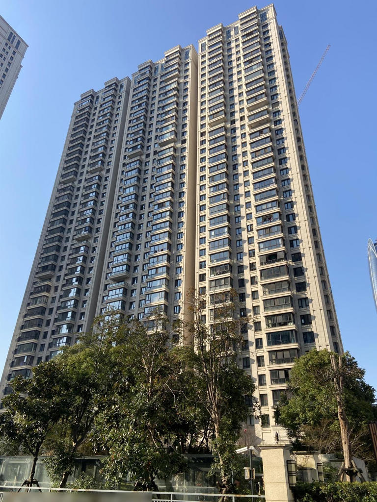 内行人给的买房建议：“买边，买旧，不买三”，差房子会远离你