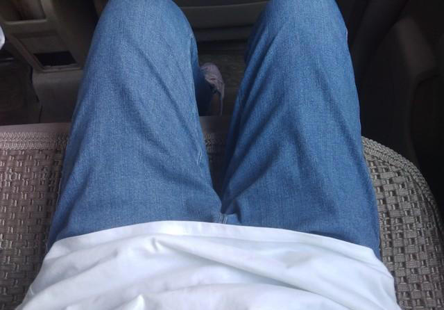 长期久坐不运动的人，若出现这2表现，说明血栓已离你不远了