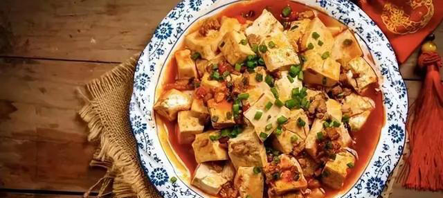 为何欧美人不炒菜，只有中国有？美国记者：中国菜很无趣！