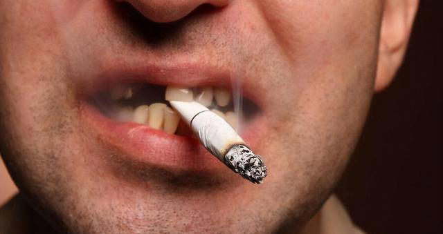 爱吸烟的人，若出现“2痛1红”，很遗憾通知你：肺癌可能不请自来