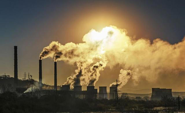 爱吸烟的人，若出现“2痛1红”，很遗憾通知你：肺癌可能不请自来