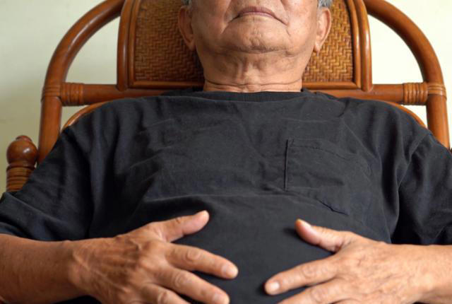 肠道有息肉的人，一般饭后有3症状，医生告诫：若有一个迅速就医，别耽误