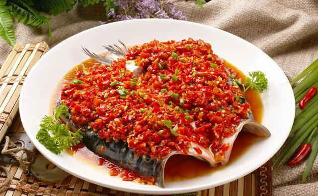 春天吃八菜，健康又自在，八菜指啥？做法简单轻松驾驭，老少皆宜