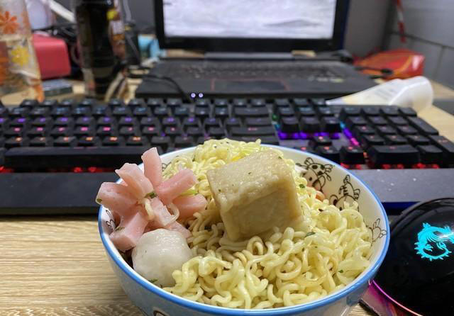 脂肪肝一个鸡蛋都不能吃？建议：不想肝硬化，这4种食物尽量少吃